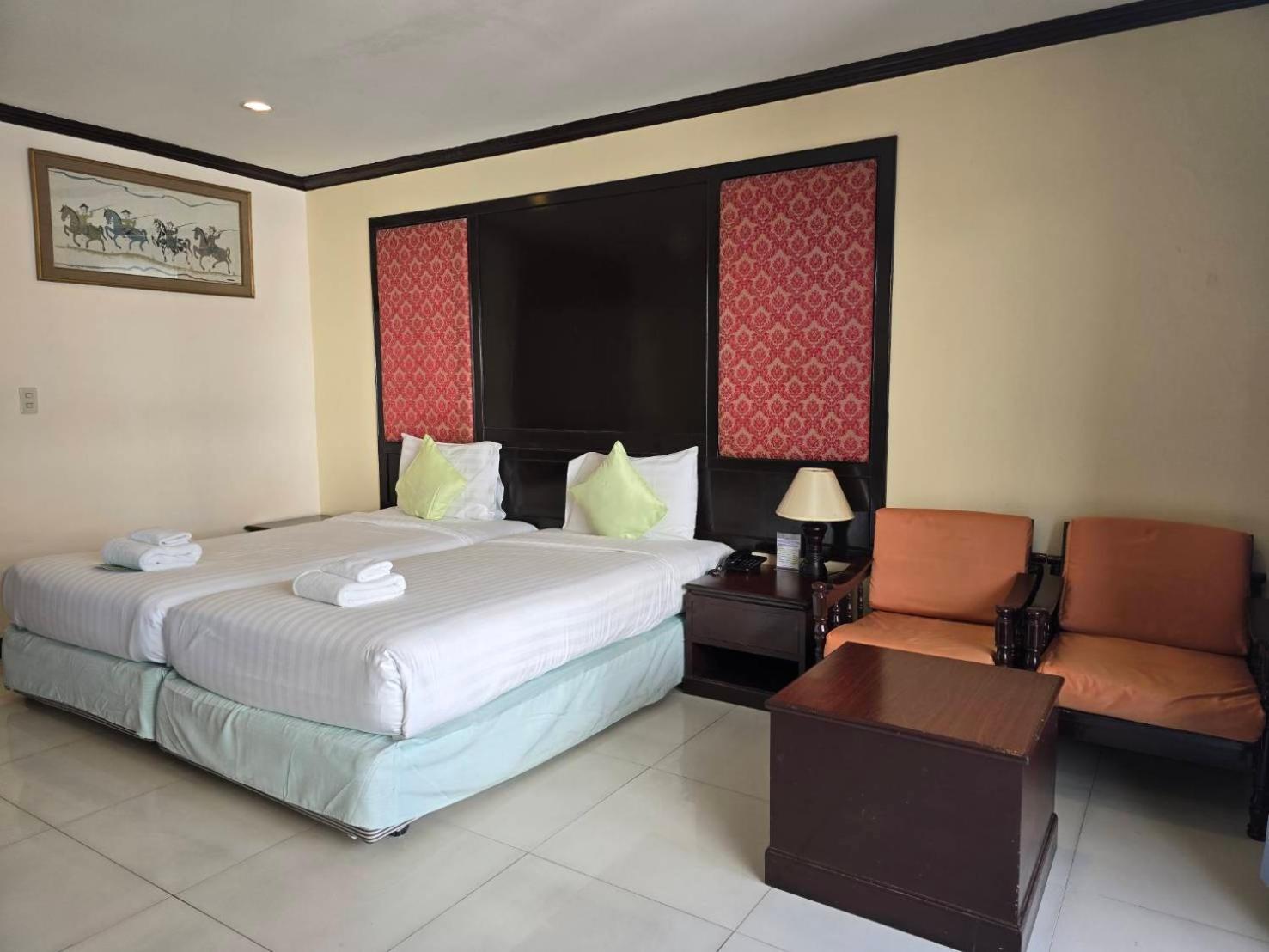 Mike Beach Resort Pattaya Exterior foto